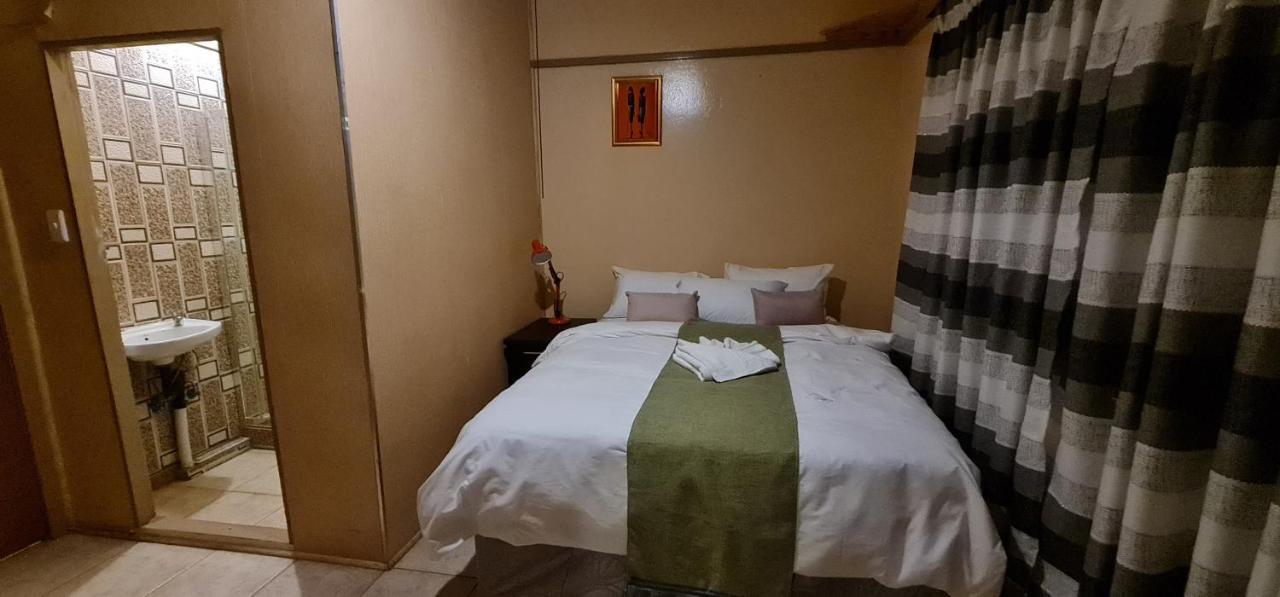 My House Guest House Претория Экстерьер фото