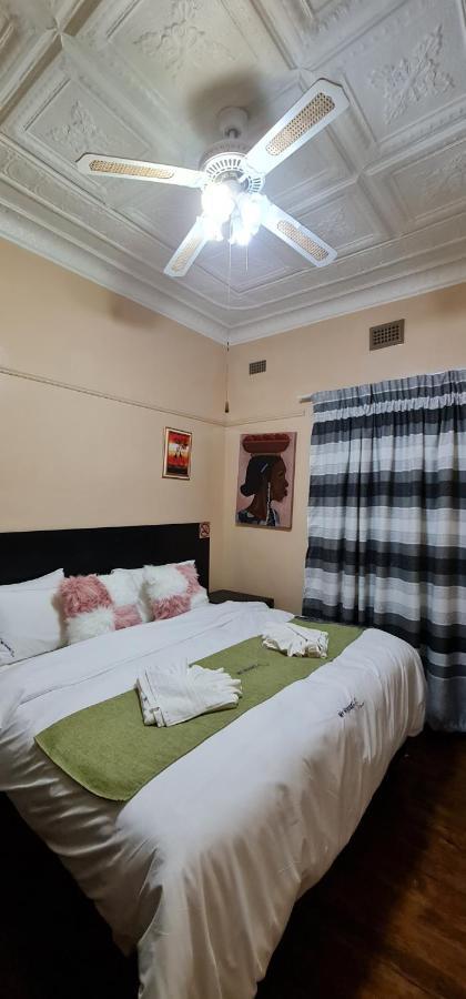 My House Guest House Претория Экстерьер фото